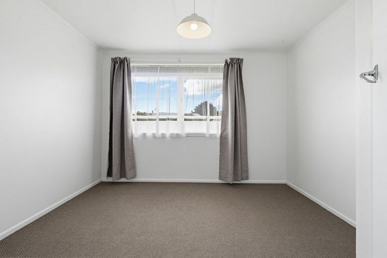 Photo of property in 8 Kahu Street, Utuhina, Rotorua, 3015