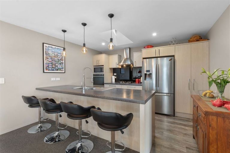 Photo of property in 10 Saint Adela Place, Woolston, Christchurch, 8062