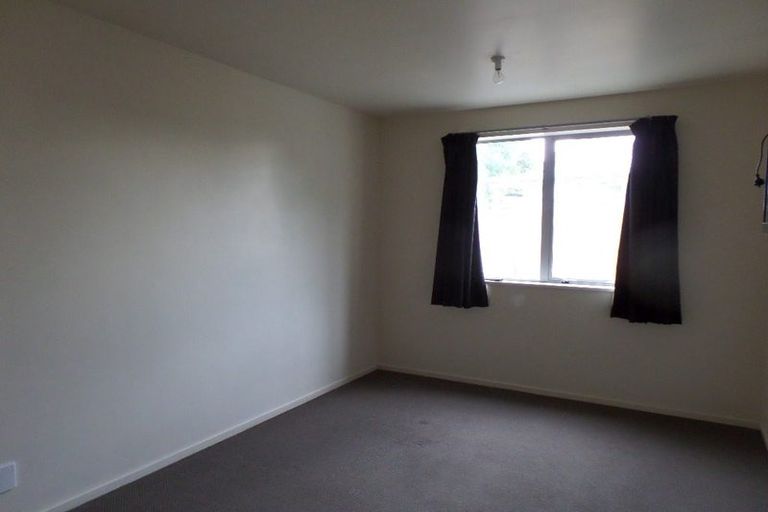 Photo of property in 5b Paeroa Street, Riccarton, Christchurch, 8041