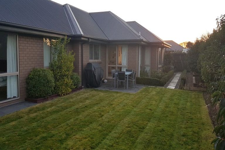 Photo of property in 7 Bamber Crescent, Halswell, Christchurch, 8025