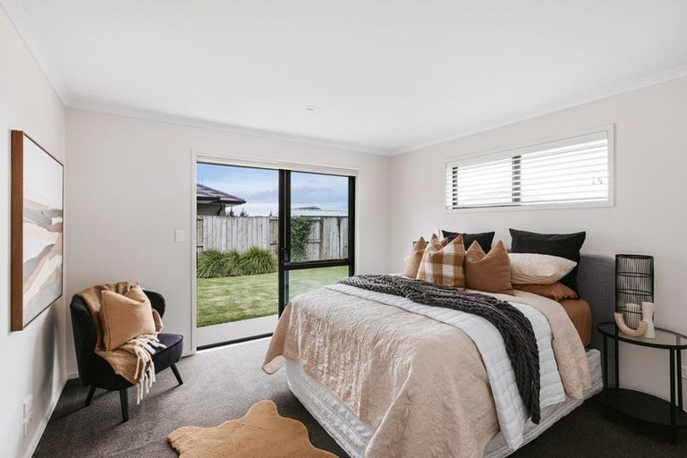 Photo of property in 10 Fearnley Grove, Pyes Pa, Tauranga, 3112