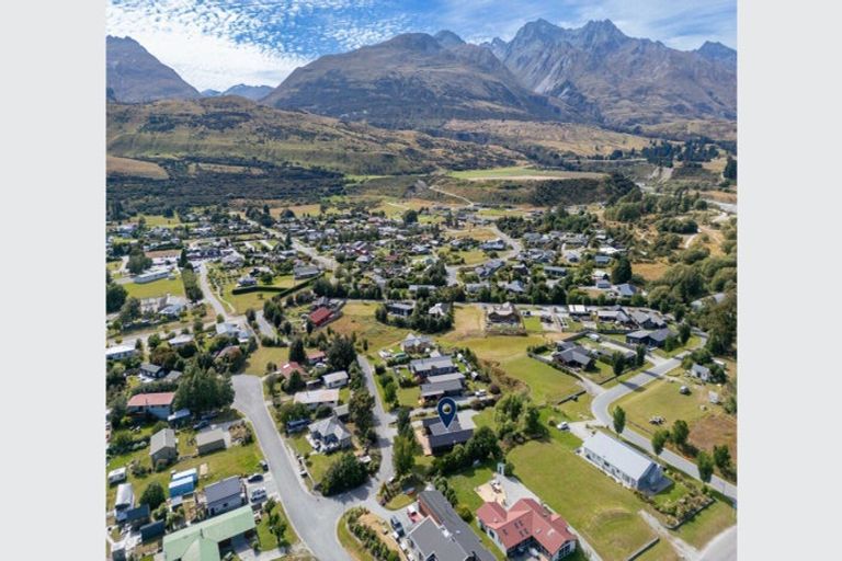 Photo of property in 13 Scheelite Avenue, Glenorchy, 9372
