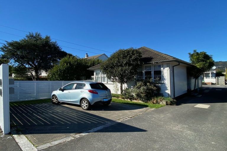 Photo of property in 1044 High Street, Avalon, Lower Hutt, 5011