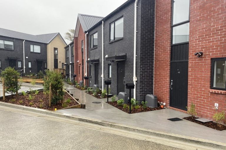 Photo of property in 42/125b Metcalfe Road, Ranui, Auckland, 0612