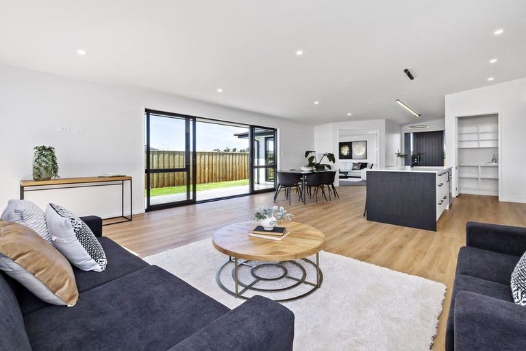 Photo of property in 20 Dynes Road, Rolleston, 7615