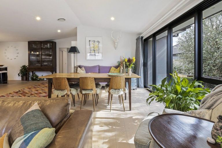 Photo of property in 4 Ward Street, Jacks Point, Queenstown, 9371