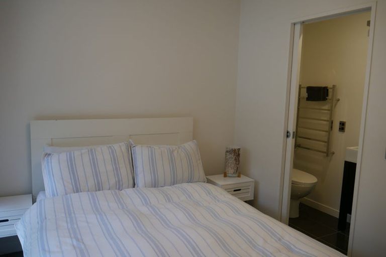 Photo of property in 26 Wright Street, Mount Cook, Wellington, 6021