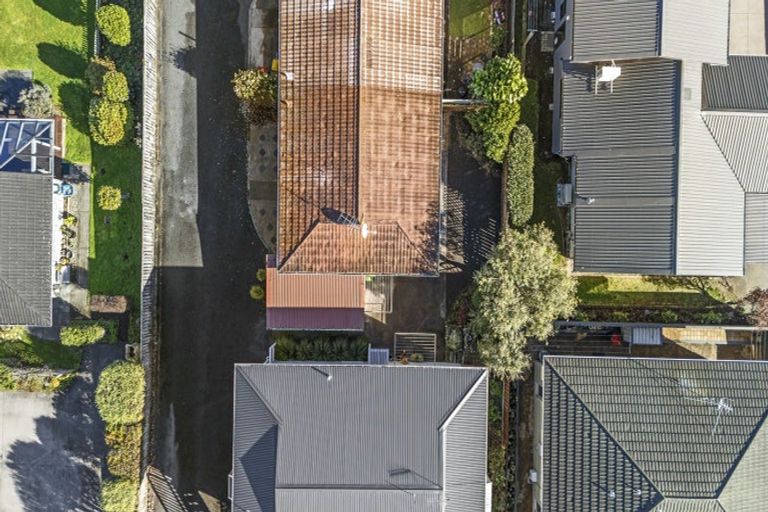 Photo of property in 2/50 Paynters Avenue, Strandon, New Plymouth, 4312