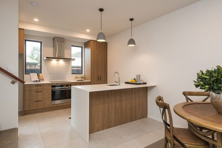 Photo of property in 2/555 Manchester Street, St Albans, Christchurch, 8014