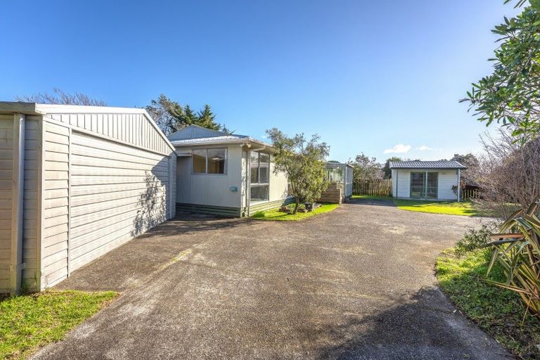 Photo of property in 40 Rosewood Place, Paraparaumu, 5032