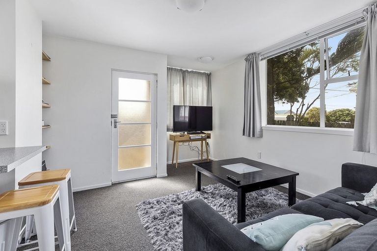 Photo of property in 76u9 Freyberg Street, Lyall Bay, Wellington, 6022