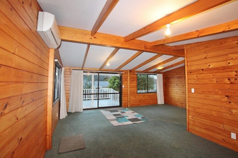 Photo of property in 1/29 Rosier Road, Glen Eden, Auckland, 0602