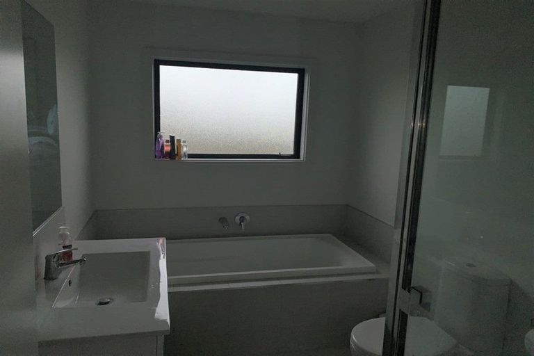 Photo of property in 37 Flint Road, Rolleston, 7614