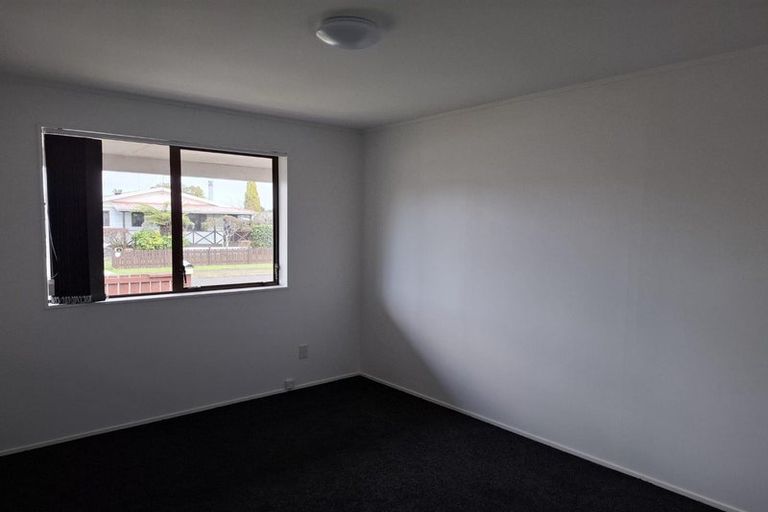 Photo of property in 4a Kentucky Crescent, Nawton, Hamilton, 3200