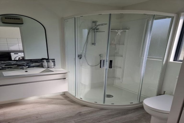 Photo of property in 2/49 Bishop Street, St Albans, Christchurch, 8014