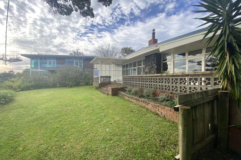 Photo of property in 829 Te Atatu Road, Te Atatu Peninsula, Auckland, 0610