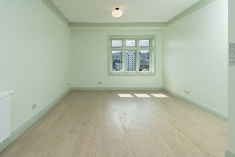 Photo of property in Hamilton Flats, 9a Hawker Street, Mount Victoria, Wellington, 6011