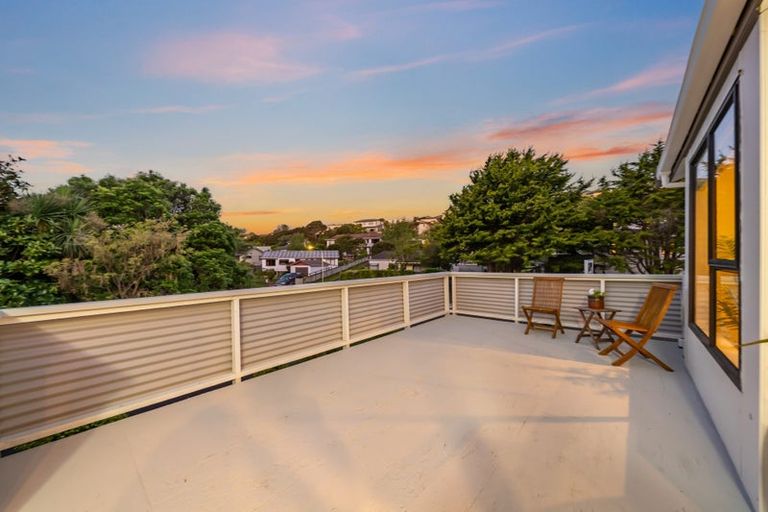 Photo of property in 56 Albatross Close, Whitby, Porirua, 5024