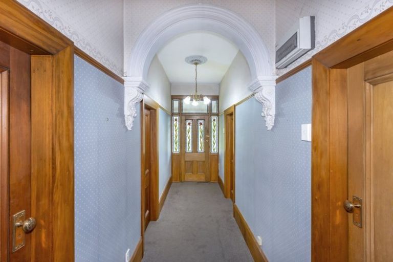 Photo of property in 14 Somerfield Street, Somerfield, Christchurch, 8024