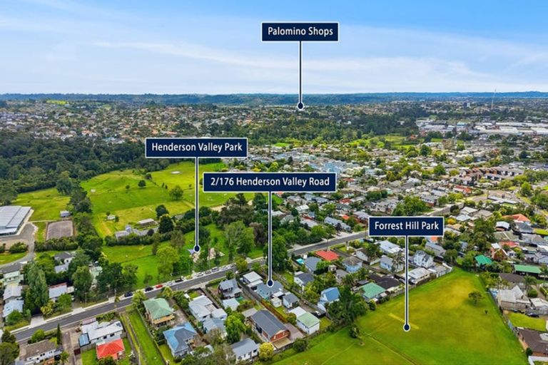 Photo of property in 2/176 Henderson Valley Road, Henderson, Auckland, 0612