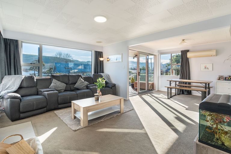 Photo of property in 27 Lynas Street, Outram, 9019
