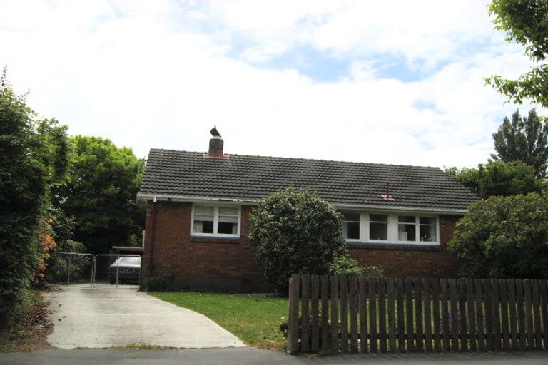 Photo of property in 52 Hollyford Avenue, Bryndwr, Christchurch, 8053