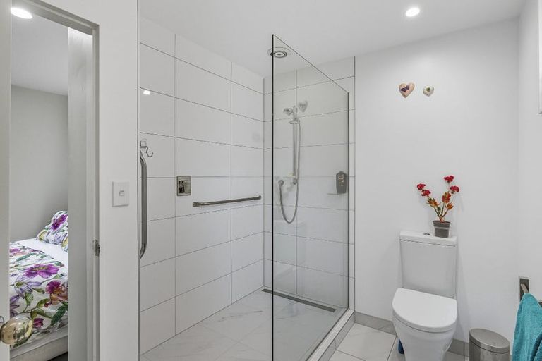 Photo of property in 17a Epiha Street, Paraparaumu, 5032