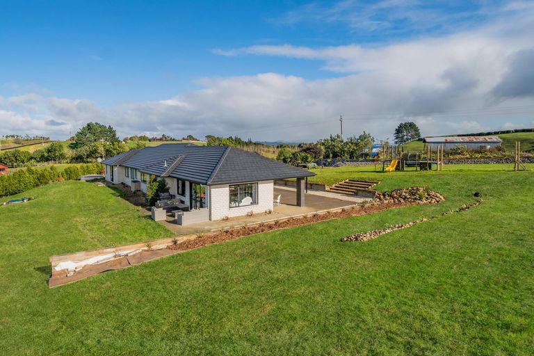Photo of property in 322 Dominion Road, Tuakau, 2121