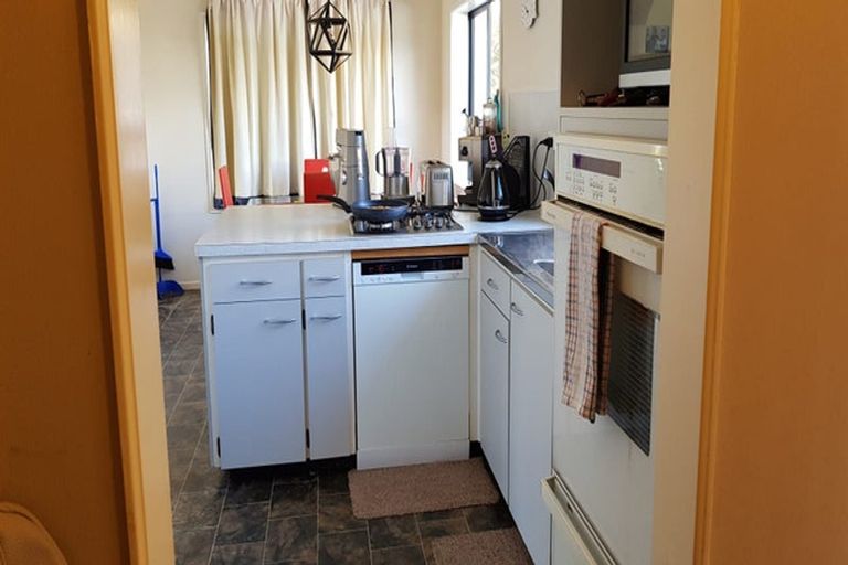 Photo of property in 8 Farnham Place, Bell Block, New Plymouth, 4312