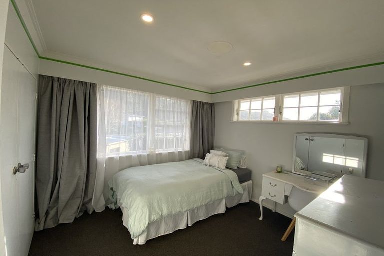 Photo of property in 3 Akron Grove, Totara Park, Upper Hutt, 5018