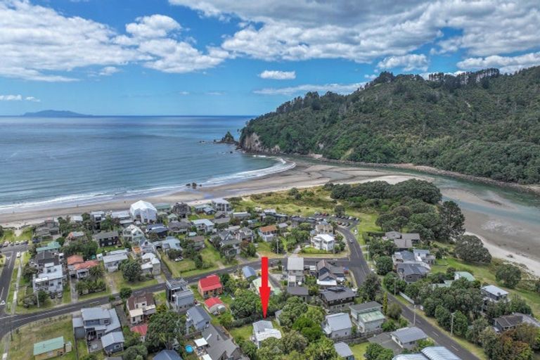 Photo of property in 106 Moore Place, Whangamata, 3620