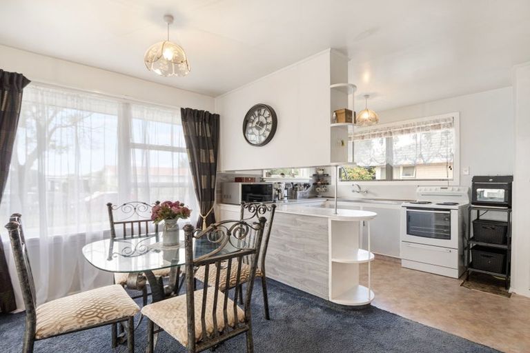 Photo of property in 12 Carters Road, Aranui, Christchurch, 8061