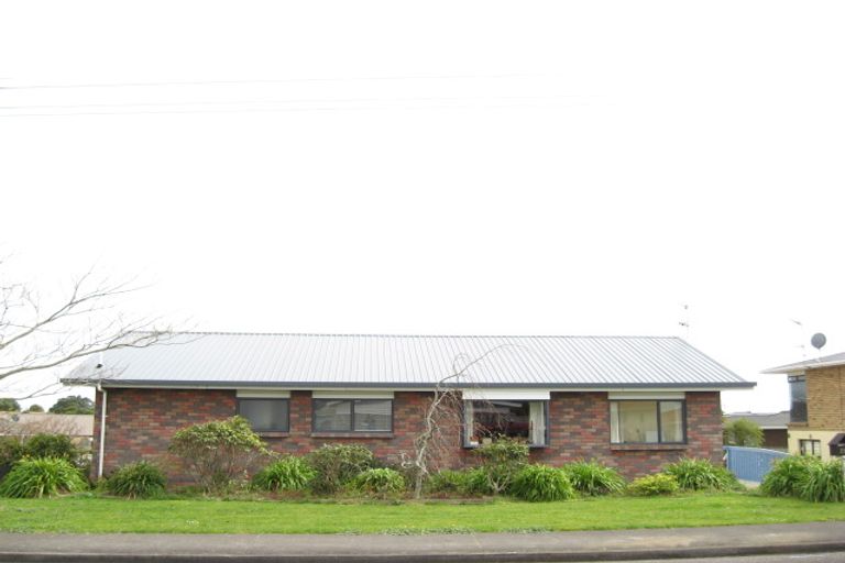 Photo of property in 25 Kingsford Street, Bell Block, New Plymouth, 4312