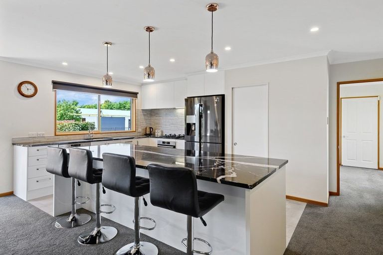 Photo of property in 25 Jozecom Place, Rolleston, 7614