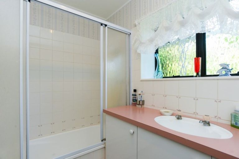 Photo of property in 56 Churchill Drive, Taradale, Napier, 4112