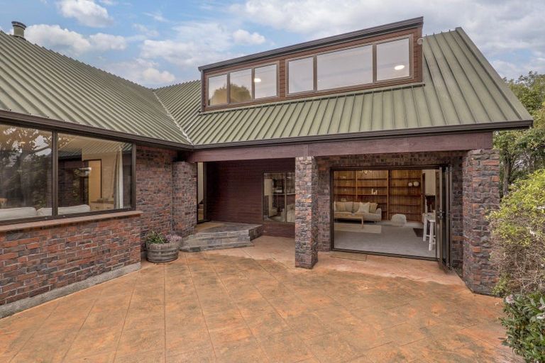 Photo of property in 86a Memorial Avenue, Ilam, Christchurch, 8053