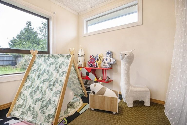 Photo of property in 18 Aurora Street, Hei Hei, Christchurch, 8042