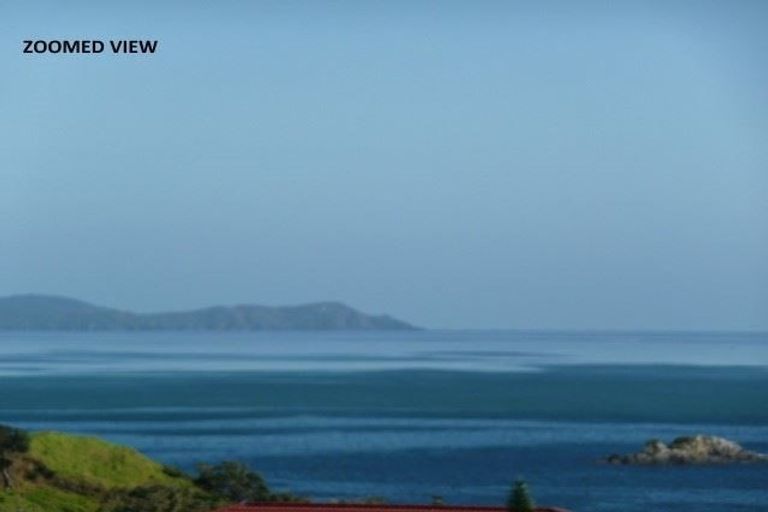 Photo of property in 10 Freyja Crescent, Coopers Beach, 0420
