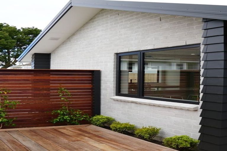 Photo of property in 50a Vogel Street, Roslyn, Palmerston North, 4414