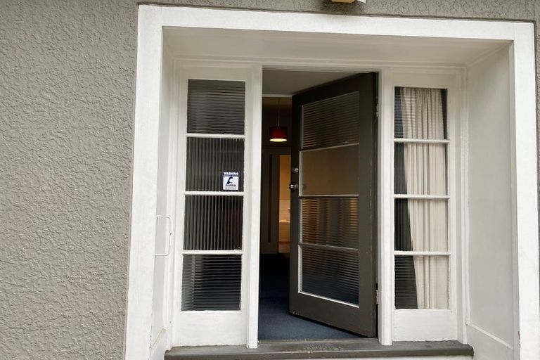 Photo of property in 135 Saint Martins Road, Saint Martins, Christchurch, 8022