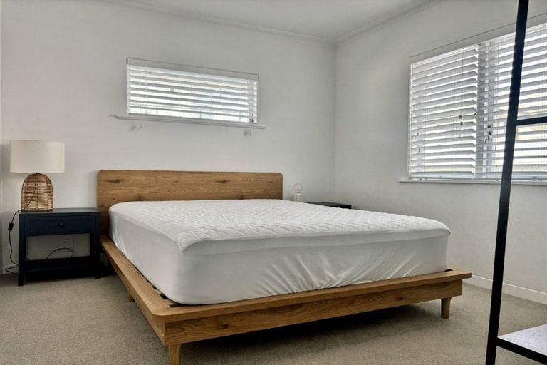 Photo of property in 4a Valley Road, Mount Maunganui, 3116