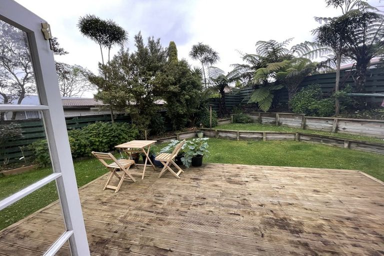 Photo of property in 1 Grant Place, Awapuni, Palmerston North, 4412