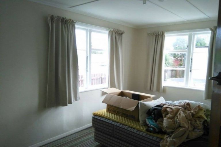 Photo of property in 5 Larsen Street, Westport, 7825