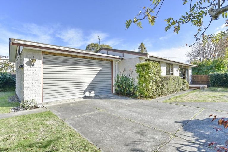 Photo of property in 40 Riverlaw Terrace, Saint Martins, Christchurch, 8022