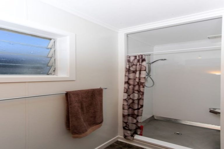 Photo of property in 6 Mouatt Street, Waitara, 4320