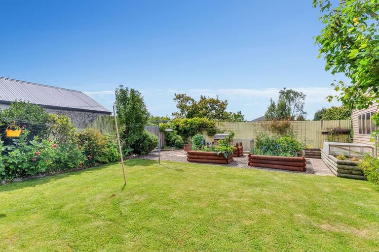 Photo of property in 105 Otaki Street, Kaiapoi, 7630