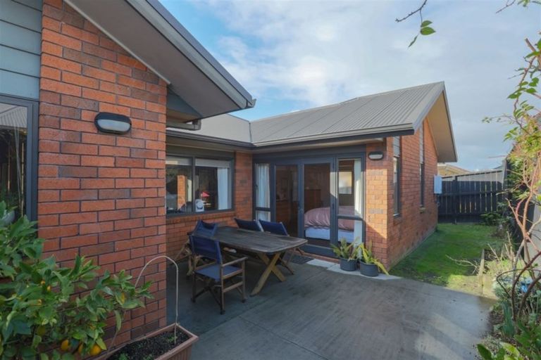 Photo of property in 14 Tarrango Way, Rototuna, Hamilton, 3210