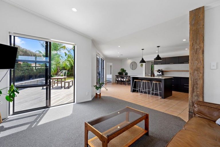 Photo of property in 14 Sarah Place, Papamoa Beach, Papamoa, 3118