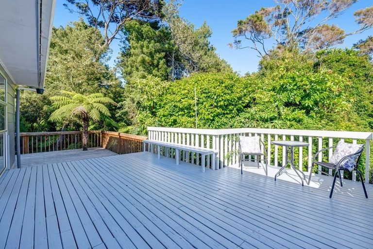 Photo of property in 12 Simon Ellice Drive, Bayview, Auckland, 0629