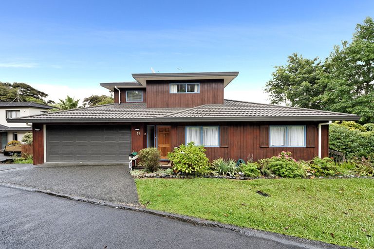 Photo of property in 35 Chamari Close, Titirangi, Auckland, 0604